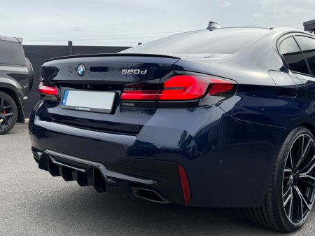 2021 BMW 5-Series - photo 14