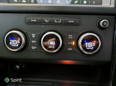 2018 Land Rover Discovery - photo 16