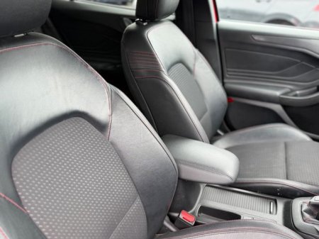 2019 Ford Focus - photo 11