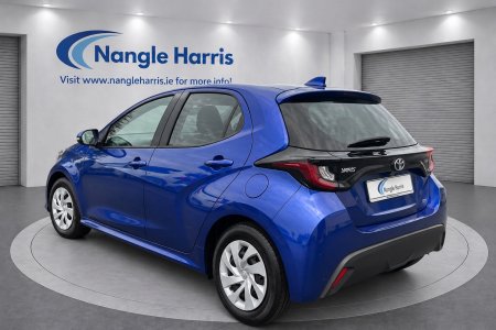2021 Toyota Yaris - photo 3