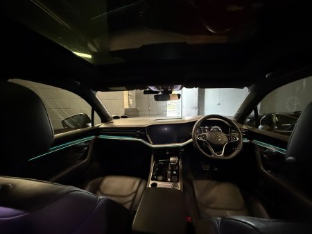 2021 Volkswagen Touareg - photo 10