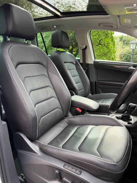 2020 Volkswagen Tiguan - photo 16
