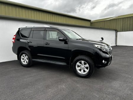 2017 Toyota Land Cruiser - photo 6