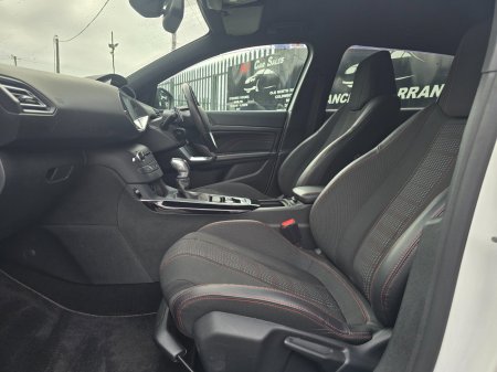 2017 Peugeot 308 - photo 18