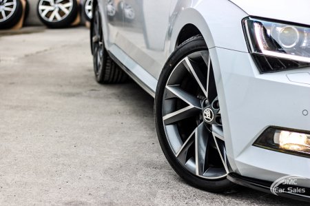 2017 Skoda Superb - photo 6