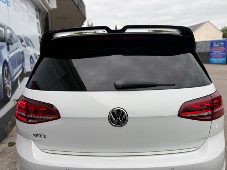 2014 Volkswagen Golf - photo 5