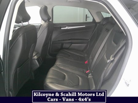 2016 Ford Mondeo - photo 16