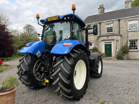 2025 New Holland T7.210 - photo 9