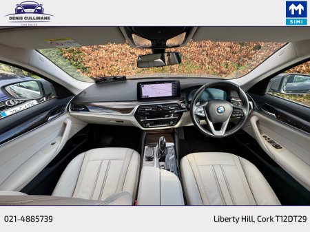 2021 BMW 5-Series - photo 16