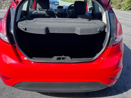 2014 Ford Fiesta - photo 21