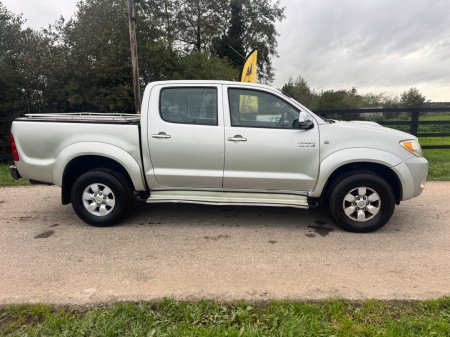 2008 Toyota Hilux - photo 16