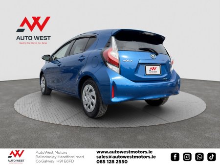 2018 Toyota Aqua - photo 4
