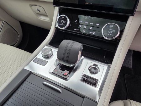 2022 Jaguar F-Pace - photo 20