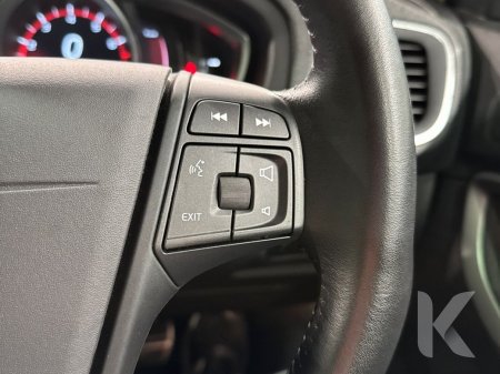 2018 Volvo V40 - photo 15