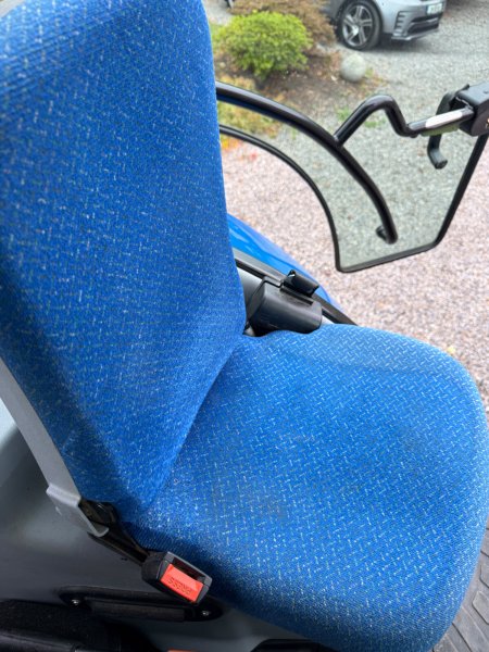 2015 New Holland T7.185 - photo 21