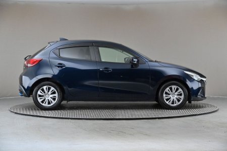 2019 Mazda Mazda2 - photo 11