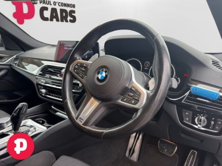 2018 BMW 5-Series - photo 2