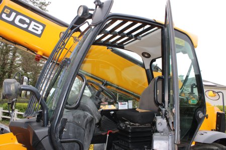 0 JCB  - photo 7
