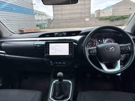 2023 Toyota Hilux - photo 8