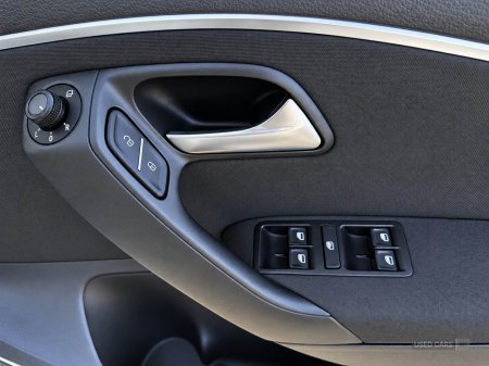 2015 Volkswagen Polo - photo 14