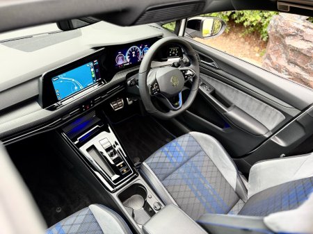 2023 Volkswagen Golf - photo 11