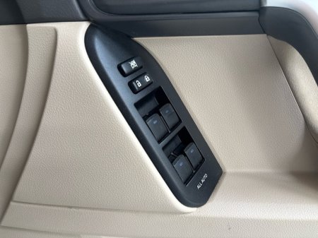 2022 Toyota Land Cruiser - photo 14