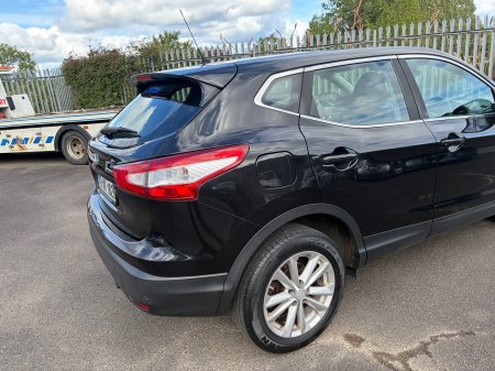 2014 Nissan Qashqai - photo 2
