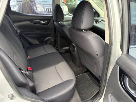 2015 Nissan Qashqai - photo 15