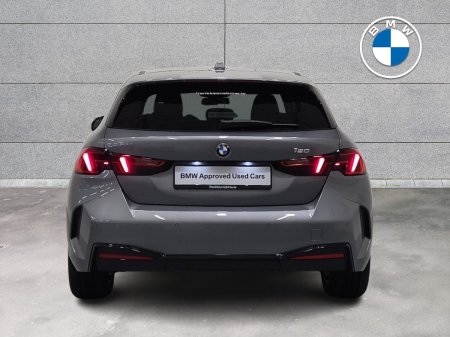 2026 BMW 1-Series - photo 15
