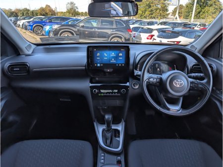 2025 Toyota Yaris Cross - photo 10