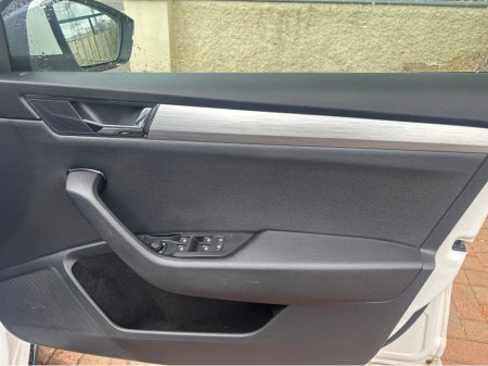 2020 Skoda Superb - photo 7