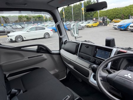 2020 Mitsubishi Canter - photo 11