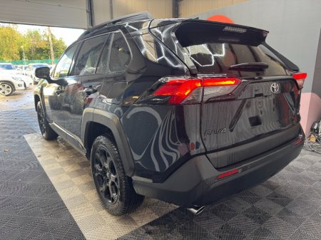 2025 Toyota RAV4 - photo 5