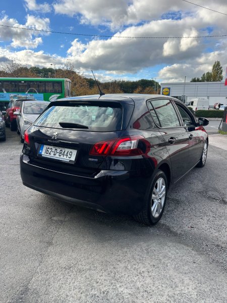 2016 Peugeot 308 - photo 5