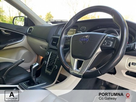2016 Volvo V40 - photo 2
