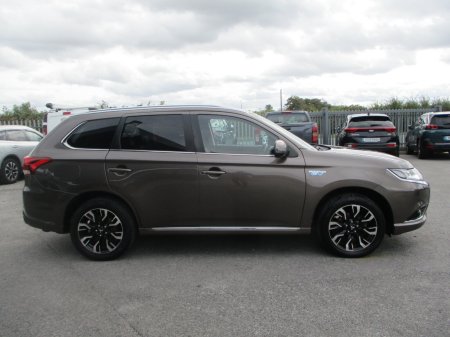 2017 Mitsubishi Outlander - photo 11