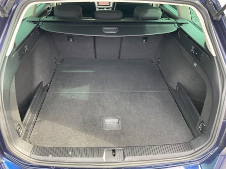 2018 Volkswagen Passat - photo 19
