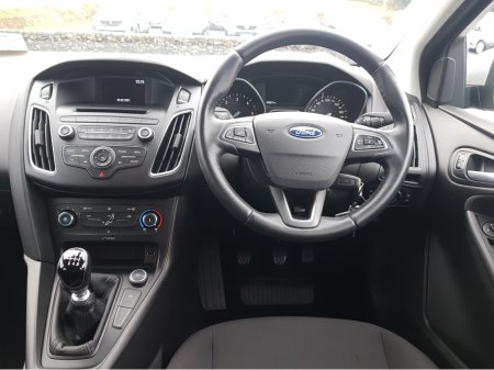 2016 Ford Focus - photo 10