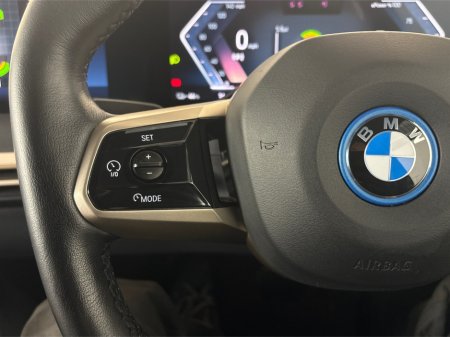 2023 BMW iX - photo 21