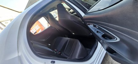2021 Toyota Yaris - photo 7