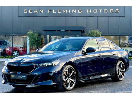 2026 BMW 5-Series - photo 2