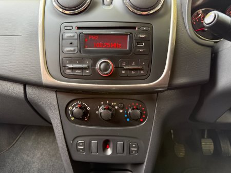 2016 Dacia Logan - photo 17