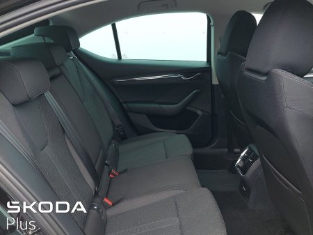 2024 Skoda Octavia - photo 25