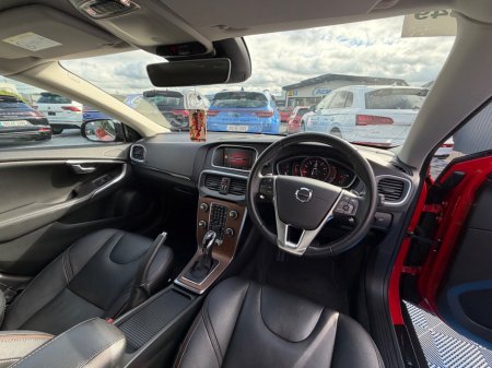 2019 Volvo V40 - photo 19