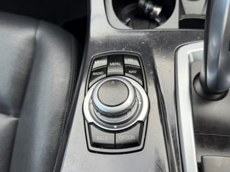 2016 BMW 5-Series - photo 16