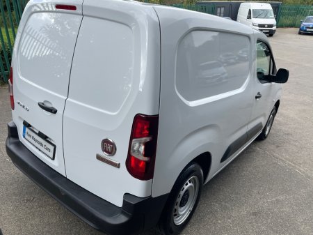 2023 Fiat Doblo - photo 5