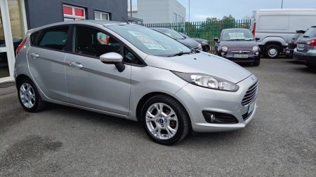 2015 Ford Fiesta - photo 21
