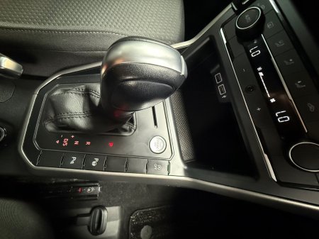 2020 Volkswagen Polo - photo 12
