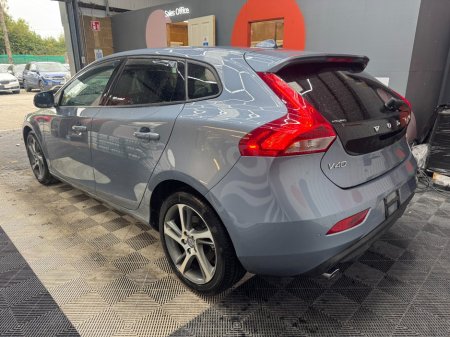 2018 Volvo V40 - photo 5