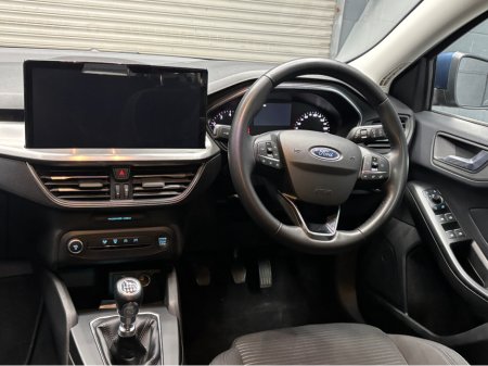 2023 Ford Focus - photo 5